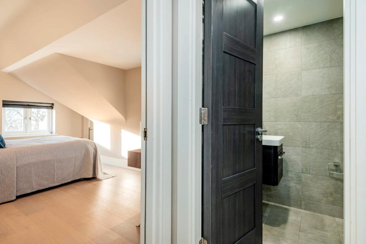 Hampstead Luxury Flat-hosted By Sweetstay *