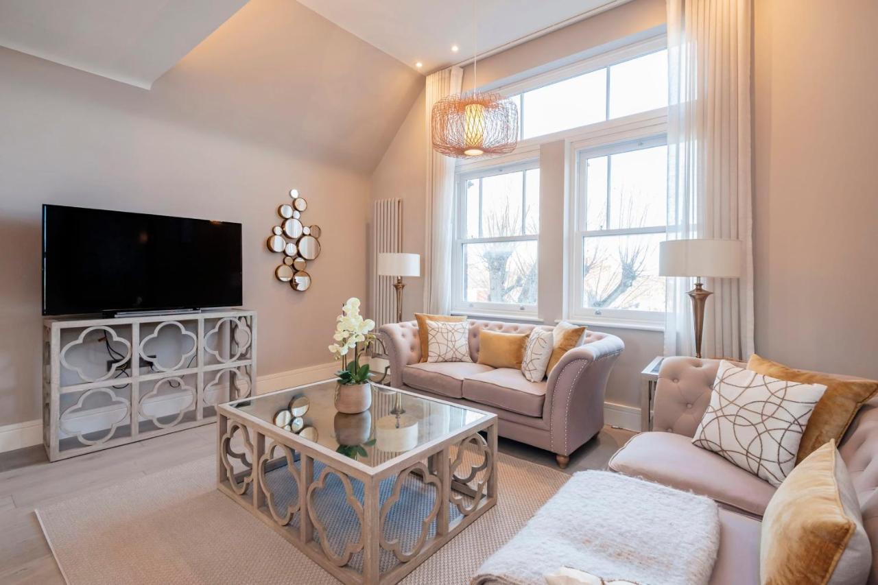 Hampstead Luxury Flat-hosted By Sweetstay * Londra