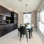 Hampstead Luxury Flat-Hosted By Sweetstay
